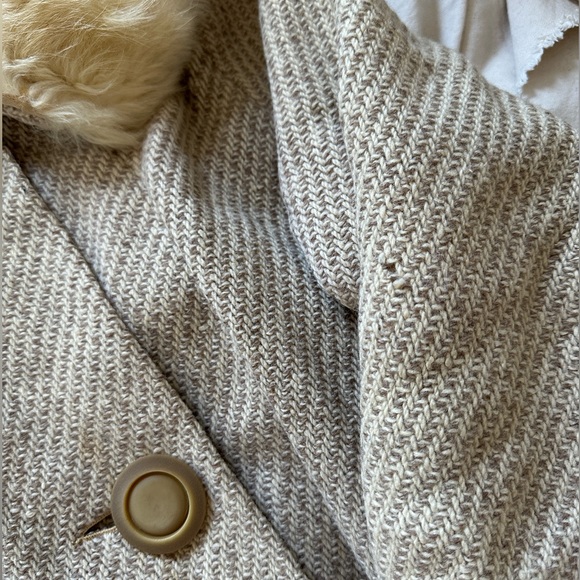 Real fur collar vintage tan wool tweed coat with silk lining 1960s swing coat - Picture 9 of 9